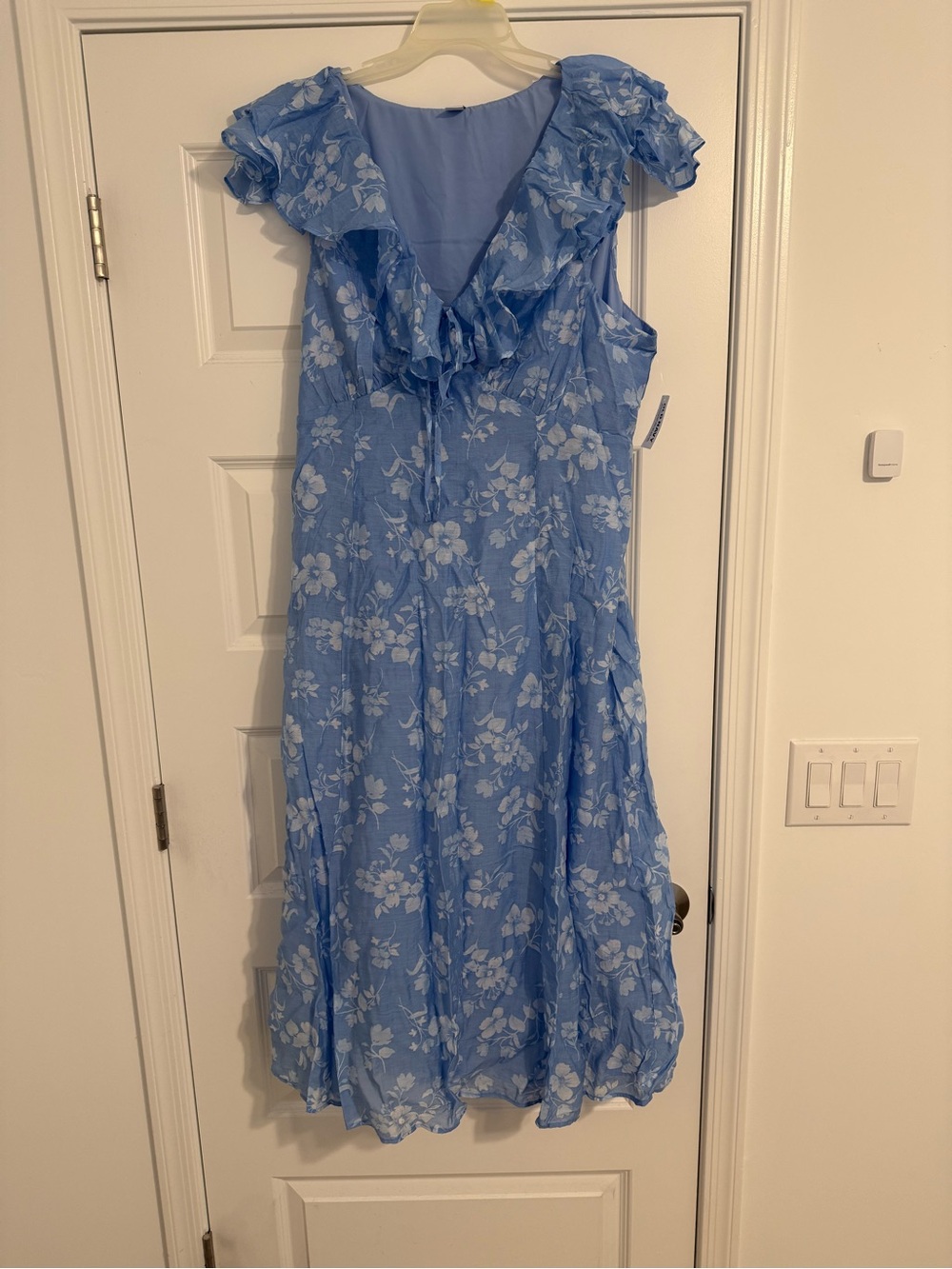 Old Navy Light Blue Floral Midi Dress